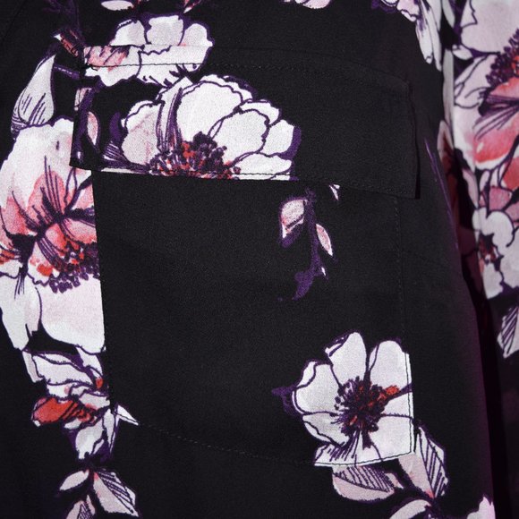 Torrid Black Floral Chiffon Blouse size 2 - Picture 2 of 7